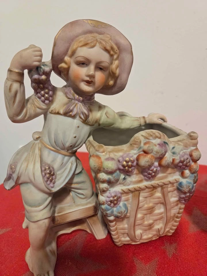 Vintage Porcelain Figurines, Small Planters - photo 4