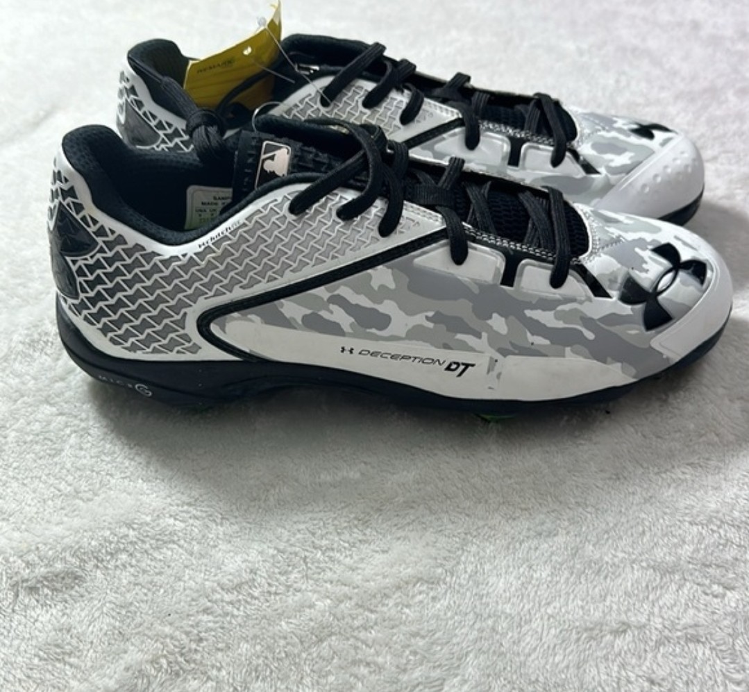 Under Armour Deception Low DT Metal Baseball Cleats Size 9 NEW - photo 4