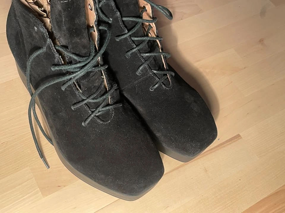 New Jeffrey Campbell Suede Platform Boots, Size US 10 - photo 2