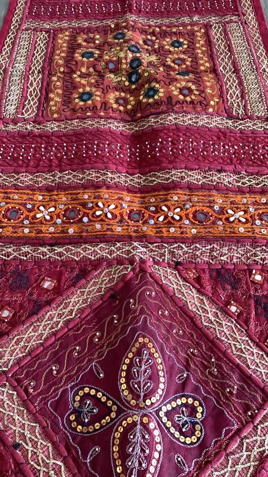 Handmade Indian Embroidered Table Runner – Burgundy / Gold - photo 3