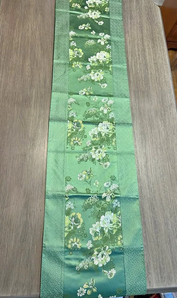 Elegant Vintage Silk Brocade Table Runner w/ Tassel
