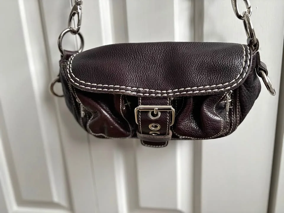 Roots purse - brown leather thumbnail