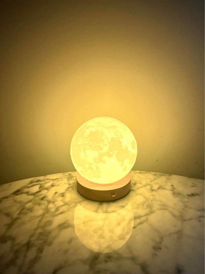 Moon Night Light — Touch Control, USB Powered, New - photo 2