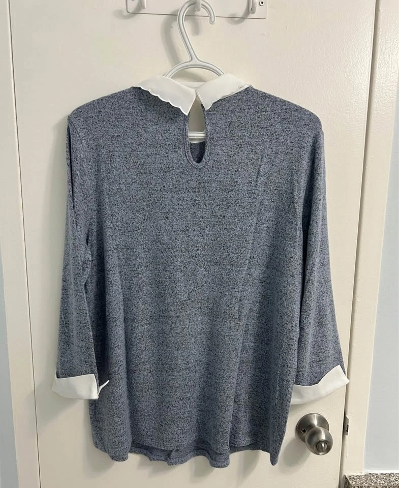 Cute Women’s Collared Shirt - photo 2