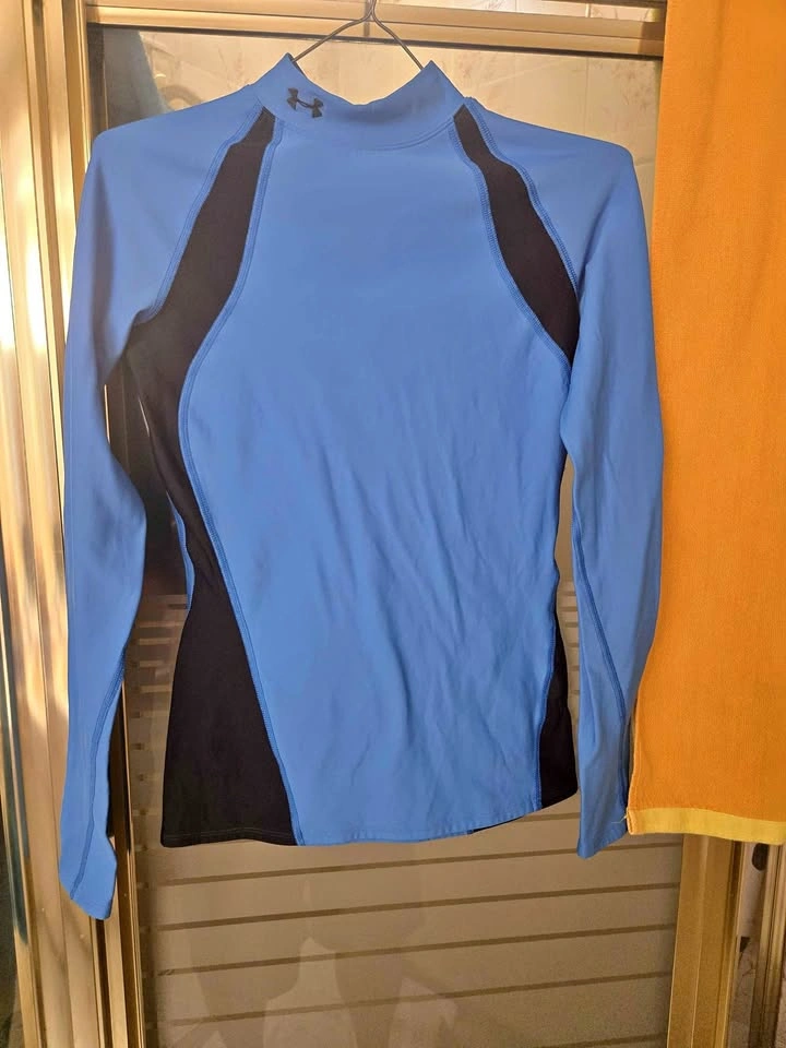 Men's Under Armour Coldgear Mock Long Sleeve Shirt - Small