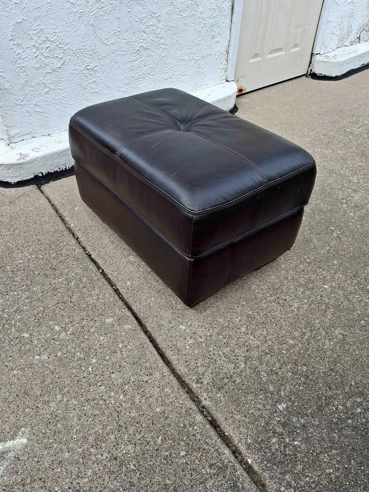 Leather Seat, Hollow Interior for Storage