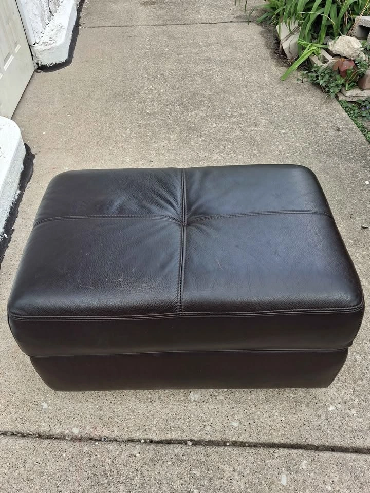 Leather Seat, Hollow Interior for Storage - photo 2