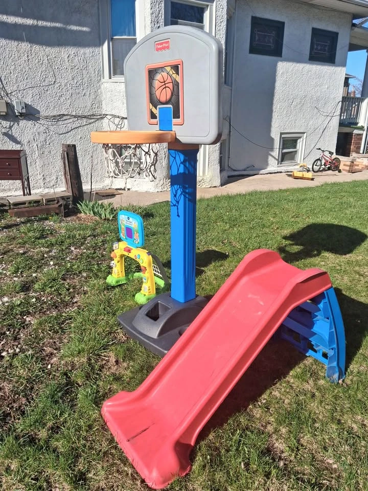 Kids Play Set with Slide, Basketball Hoop, Mini Soccer Goal - photo 4