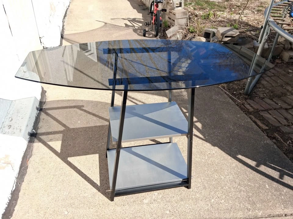 Beautiful 3-Tier Side Table - photo 2