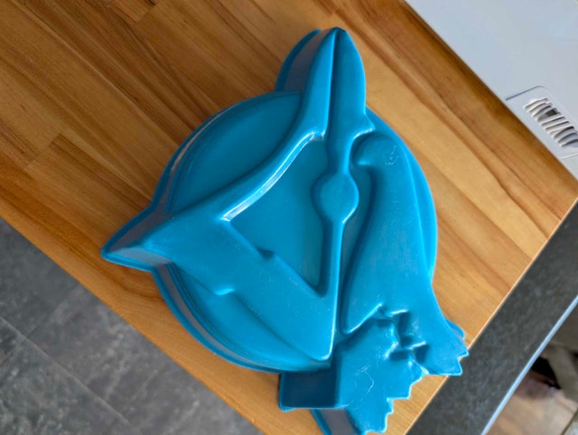 Vintage Toronto Blue Jays Hard Plastic Jello Mold - photo 3