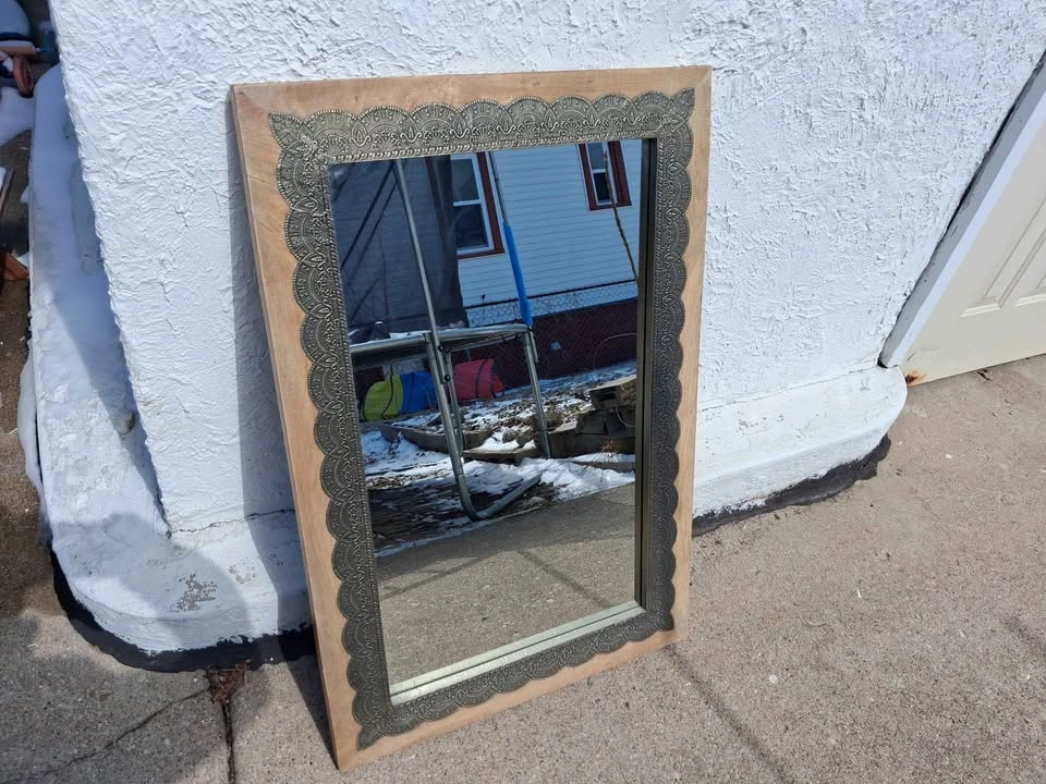 Beautiful Mirror - photo 2