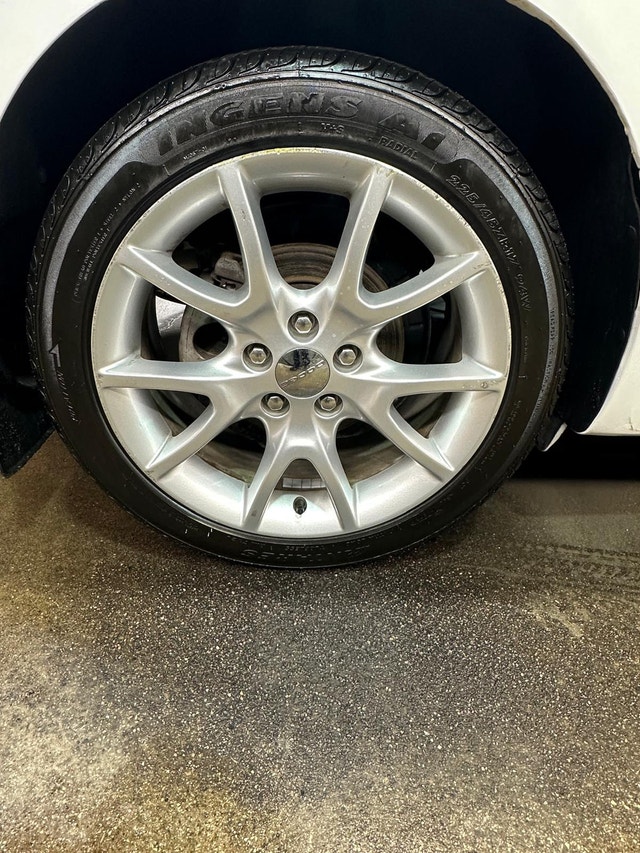 2013 Dodge Dart - One Owner | Low KM - 70,000 km