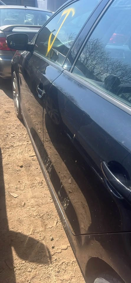 2013 VW Jetta Parts - photo 2