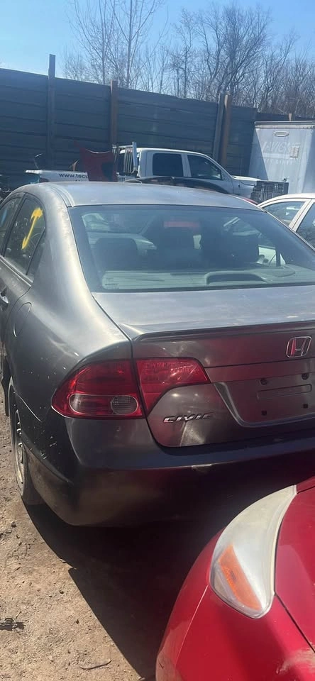 2007 Parts Honda Civic Sedan - photo 2