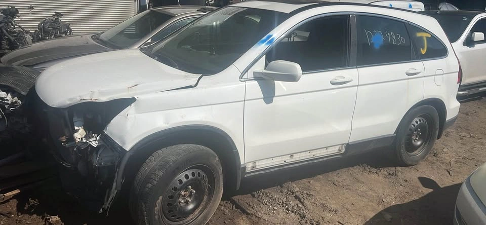 2011 2007 Honda CR-V 4WD Parts Car - photo 4