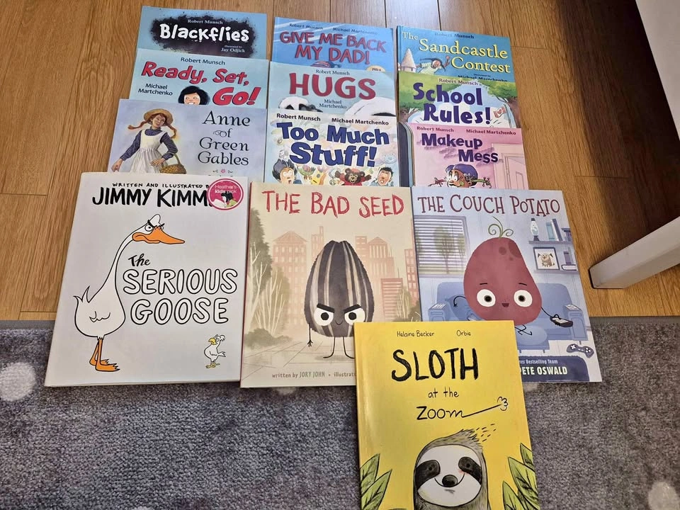 📚 MEGA Children's Book Bundle - Perfect for Storytime! 🐧✨