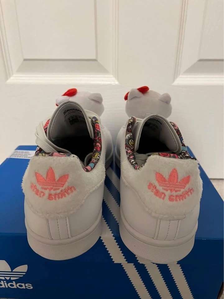 Adidas Stan Smith X Hello Kitty Sneakers - photo 4