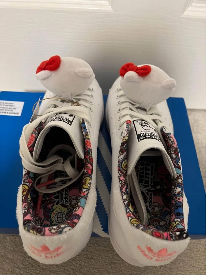 Adidas Stan Smith X Hello Kitty Sneakers - photo 5
