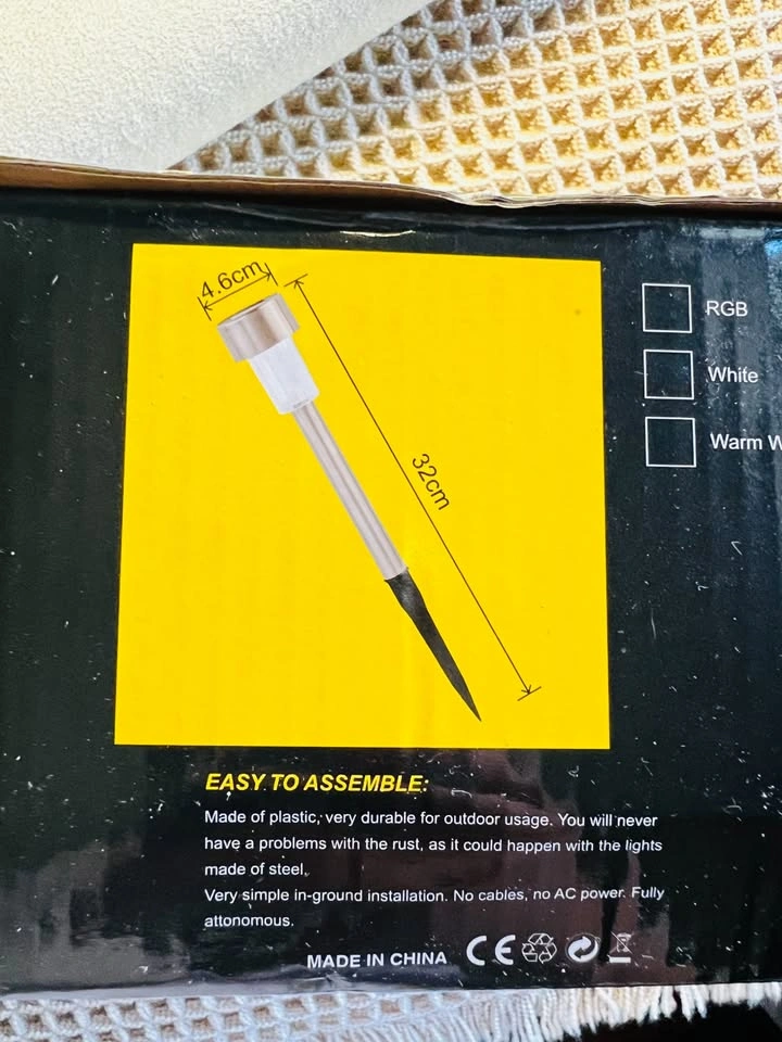 Solar Lawn Lamp - photo 3