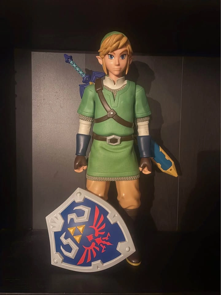 Legend of Zelda Collection - Rare Items, Figures, Plush & Collec - photo 5