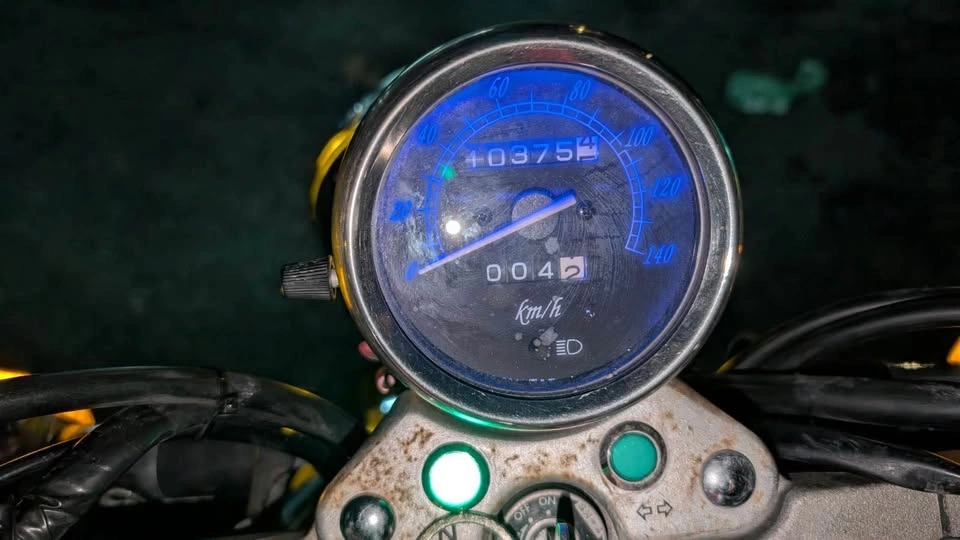 2008 Suzuki GZ 250 - photo 5