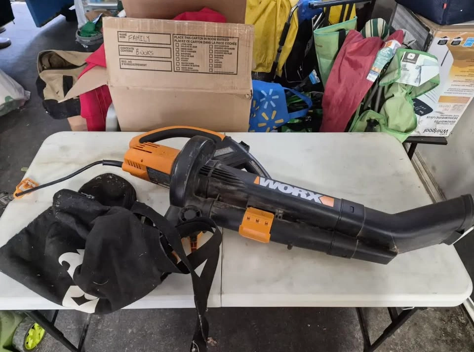 WORX 3 in 1 Trivac - Blower,Mulcher,Vacuum