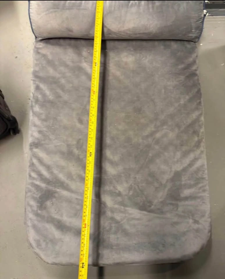 Large Plush Dog Bed (40" x 29") - Clean, Lightly Used - photo 2