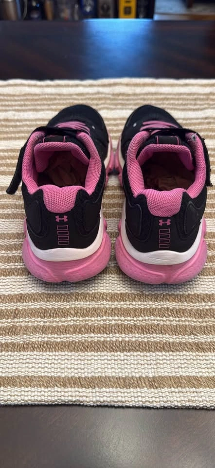 Under Armour Kids' Assert Running Shoes - Size 2.5 Youth - photo 2