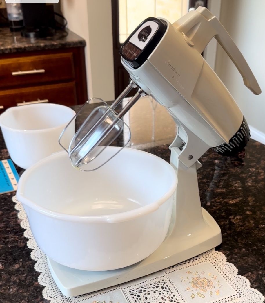 Sunbeam Vista 12 Speed Mixmaster - Vintage 1969 - New in Box - photo 3