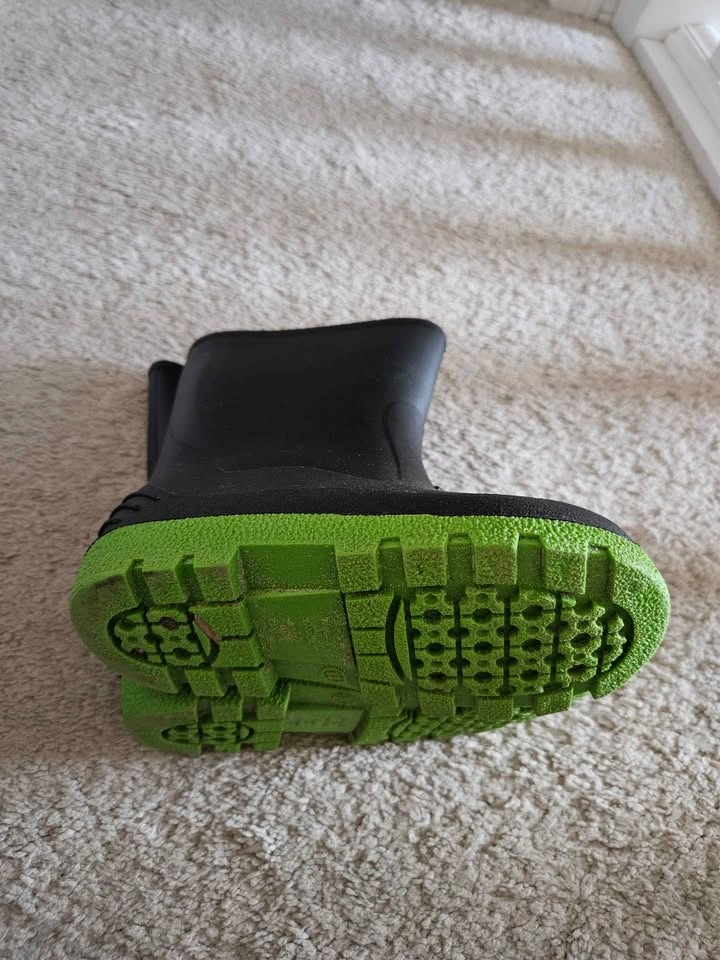 Toddler Rubber Boots Size 11 - photo 3