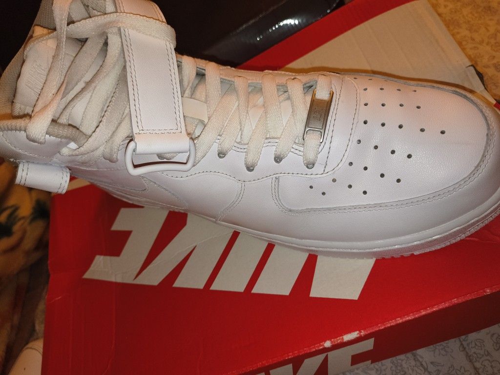 Nike Air Force 1 white on white size 13 - photo 3