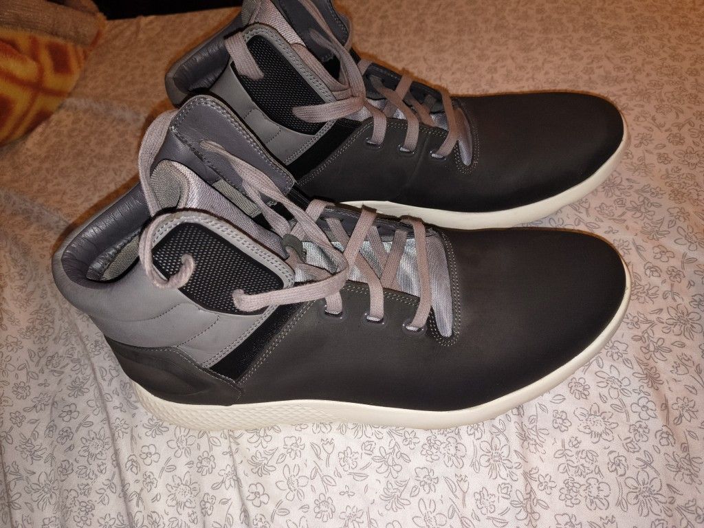 Timberland FLYROAM City Hiker Boots - Men's Size 13