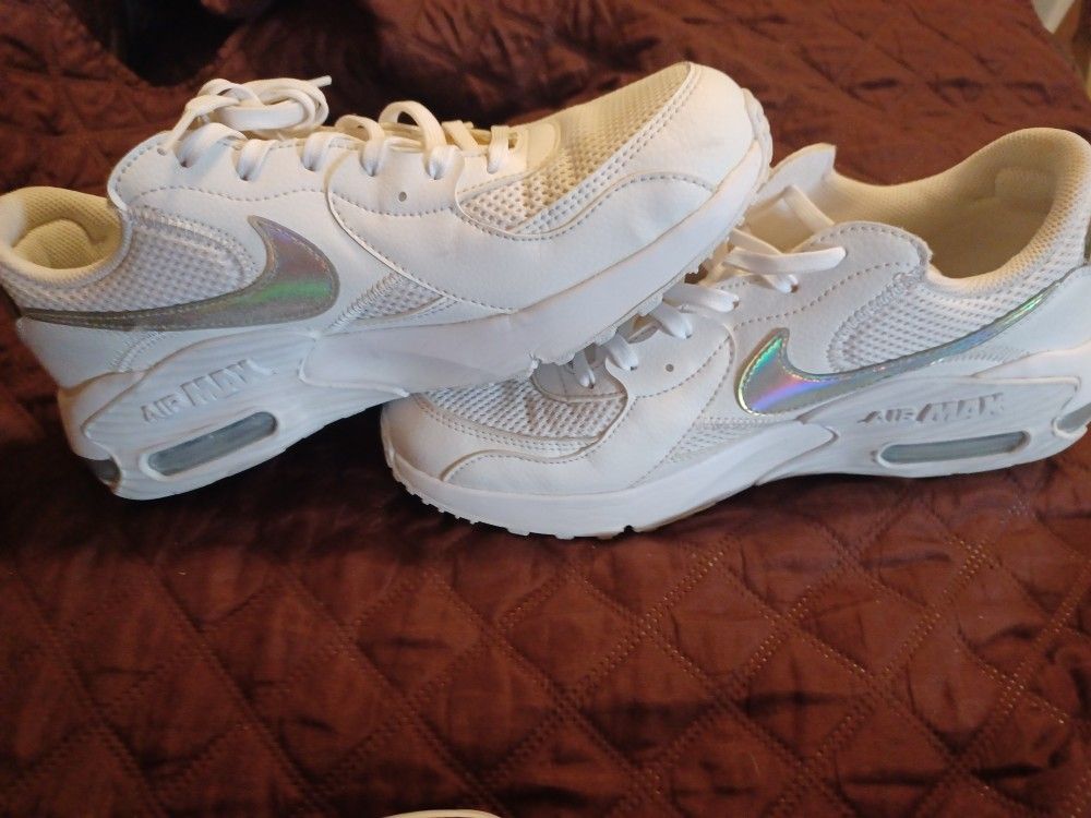 Nike Air Max Exceed Women's Size 9.5