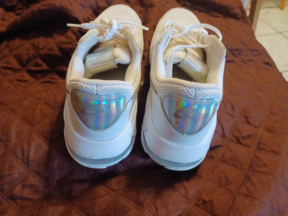 Nike Air Max Exceed Women's Size 9.5 - photo 3
