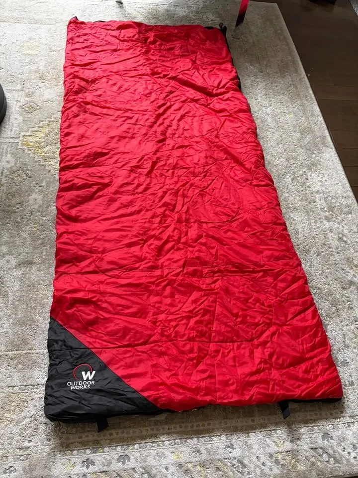 Outdoor Works Champlain 3 Sleeping Bag - Like New - photo 3