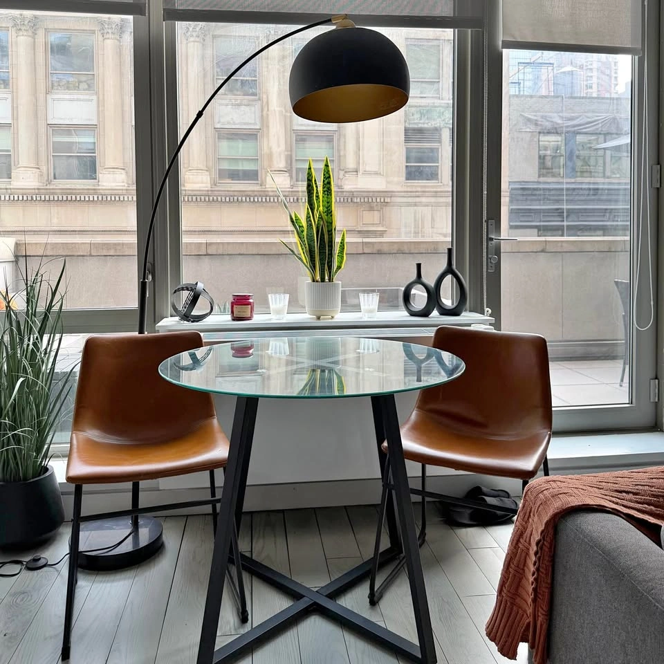 3-Piece Dining Set – Round Glass Table with 2 Chairs