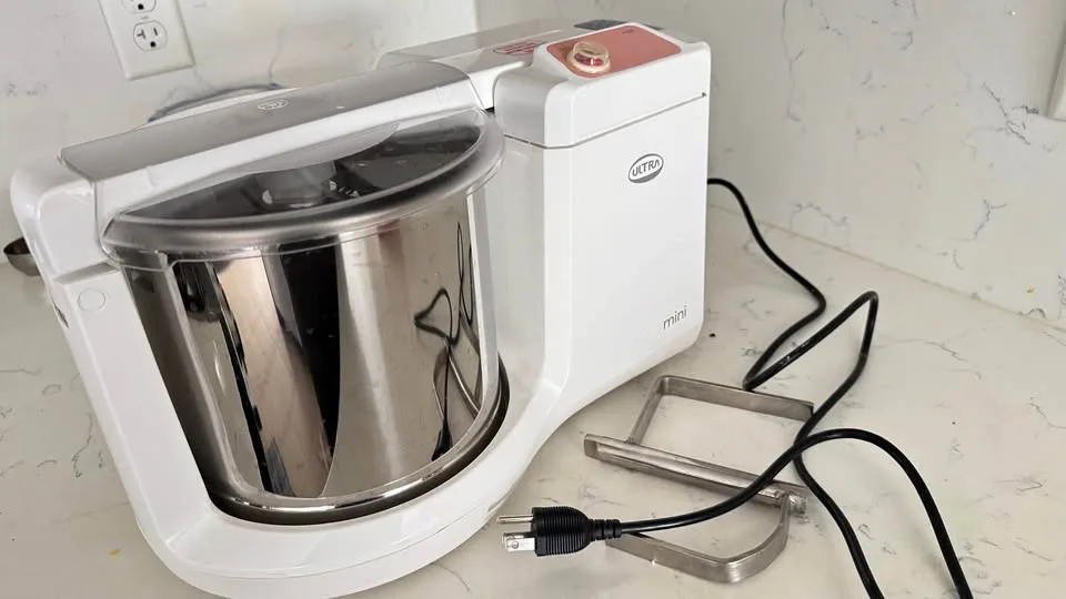 Elgi Ultra Mini T Table Top 1.25L Wet Grinder w/ Atta Kneader (1