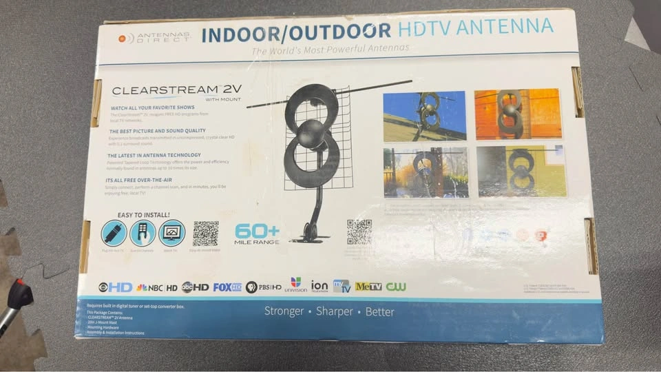 Antennas Direct ClearStream 2V HDTV Antenna (C2-V-CJM) - photo 2