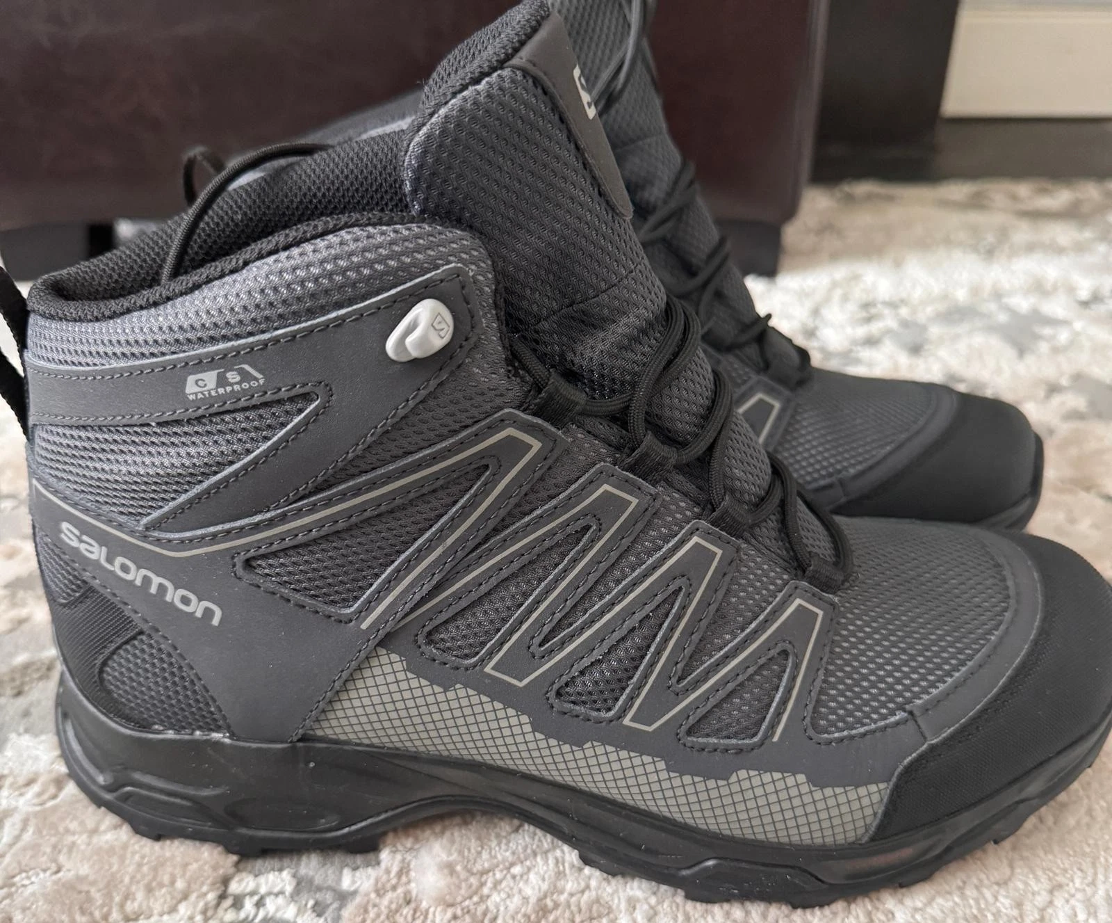 Salomon Men’s Waterproof Hiking Boots Size 10 New Original Box - photo 2