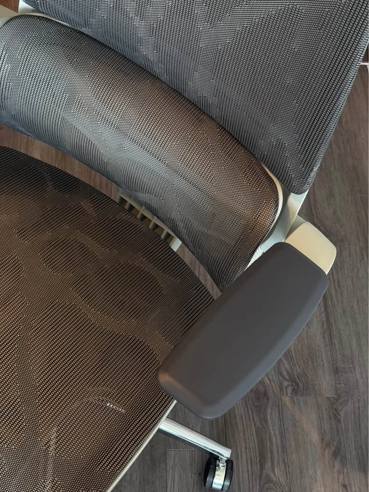 SIHOO M59AS Ergonomic Office Chair - Excellent Condition - $200 - photo 2