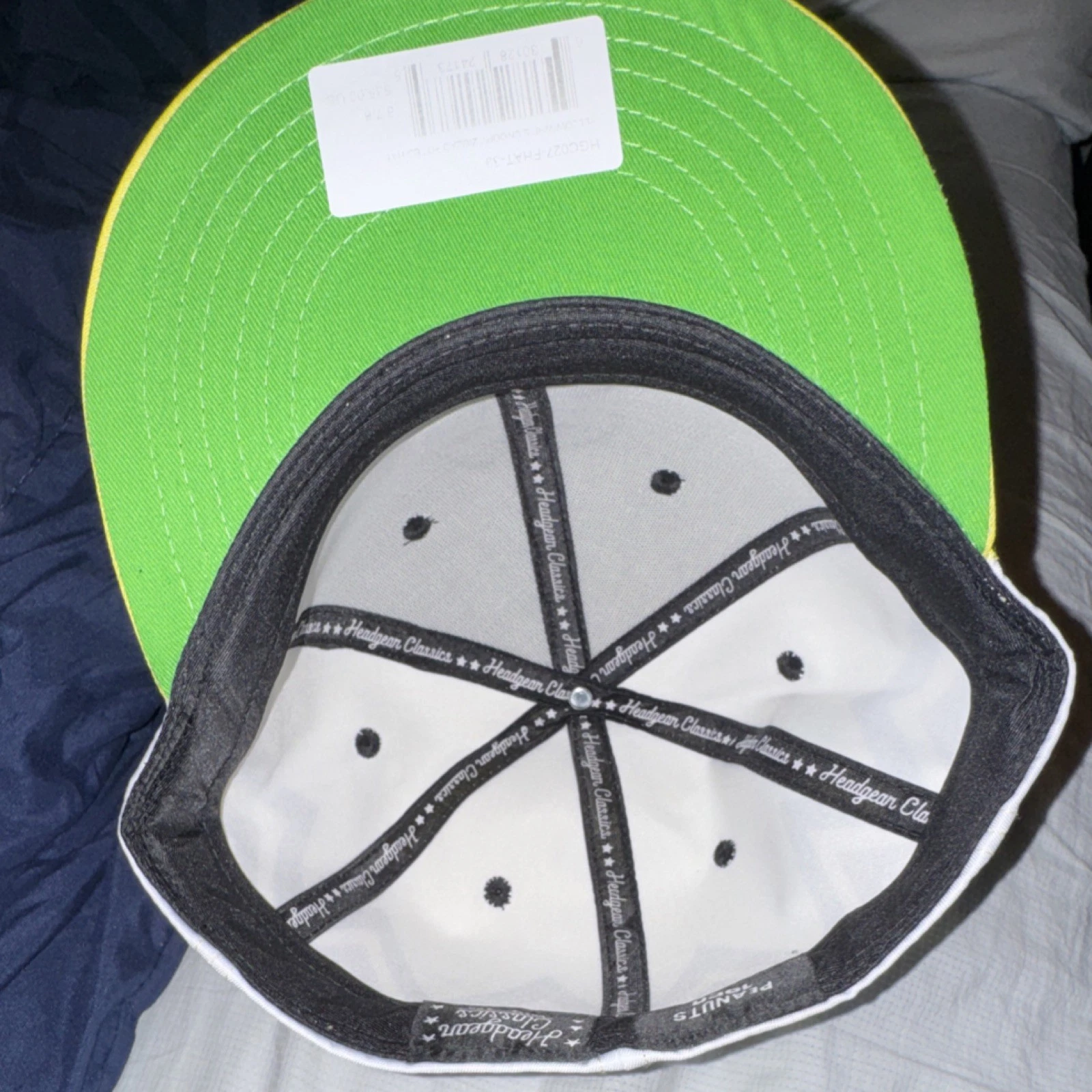 Headgear Classics Peanuts Snoopy Woodstock Fitted Hat - photo 3