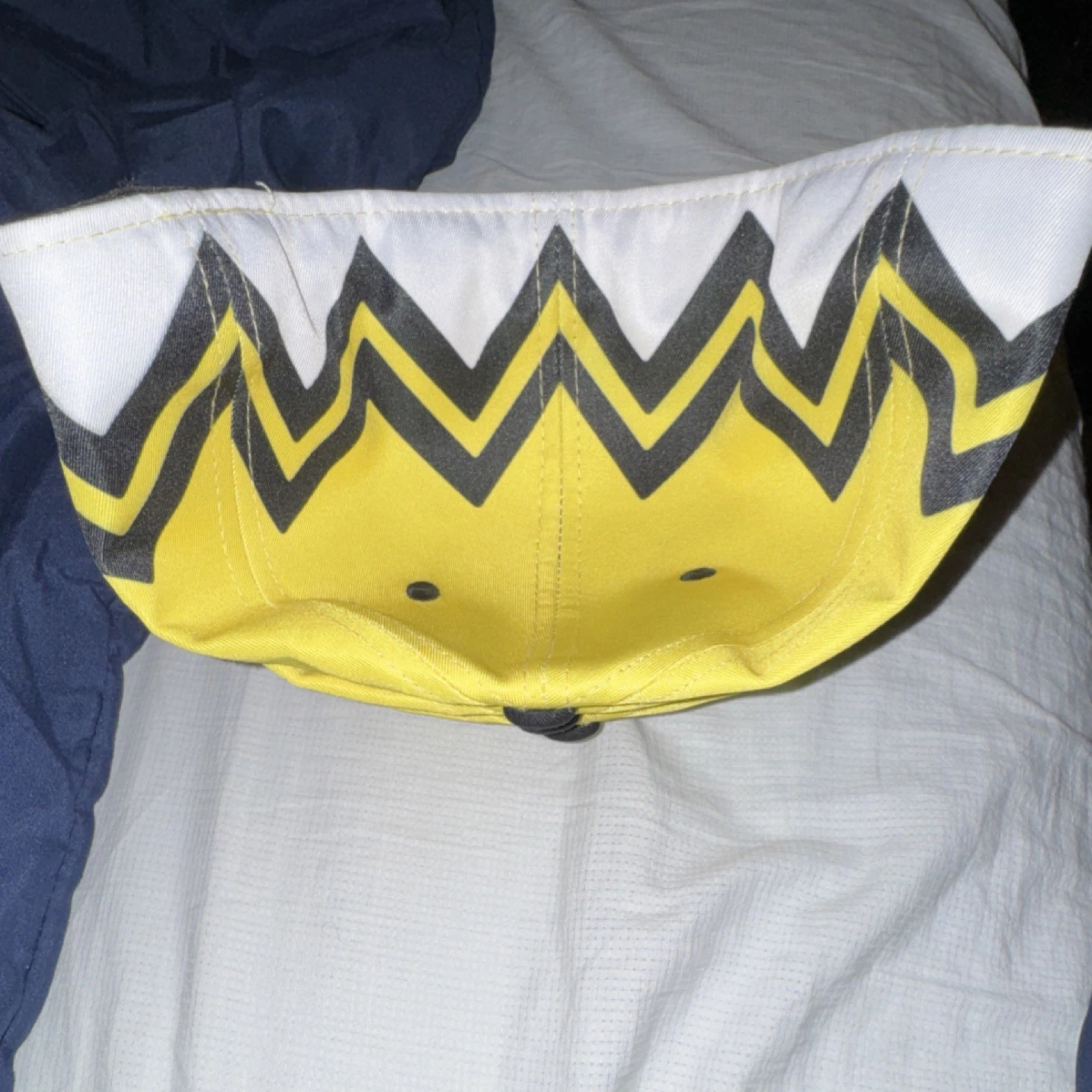 Headgear Classics Peanuts Snoopy Woodstock Fitted Hat - photo 4
