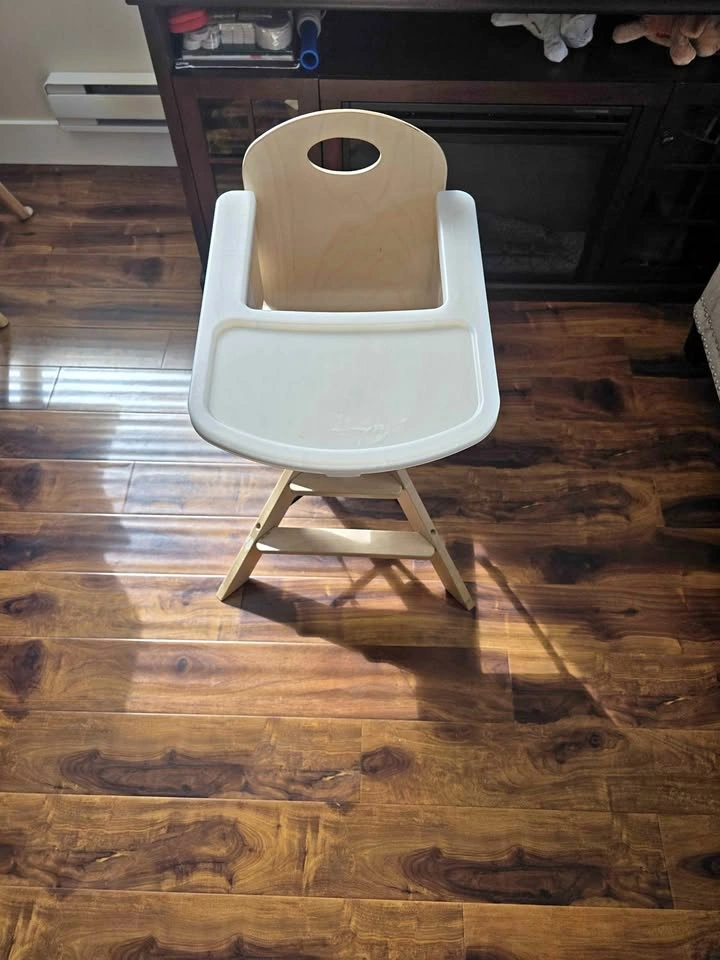 IKEA GRÅVAL junior Highchair with White Tray