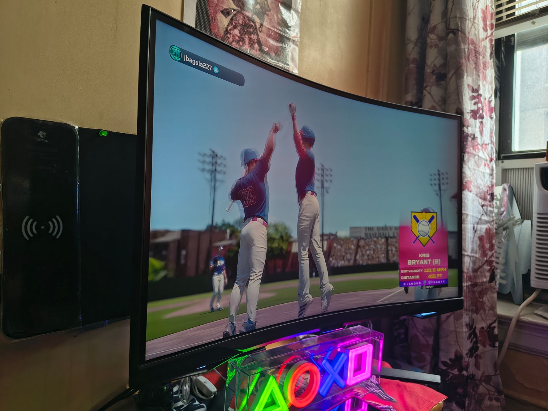 Samsung 27" Odyssey G65B Curved Gaming Monitor, 240Hz, 1ms - photo 4