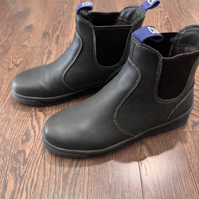 Cougar Women's Black Leather Chelsea Boots Size 7 - New - photo 2