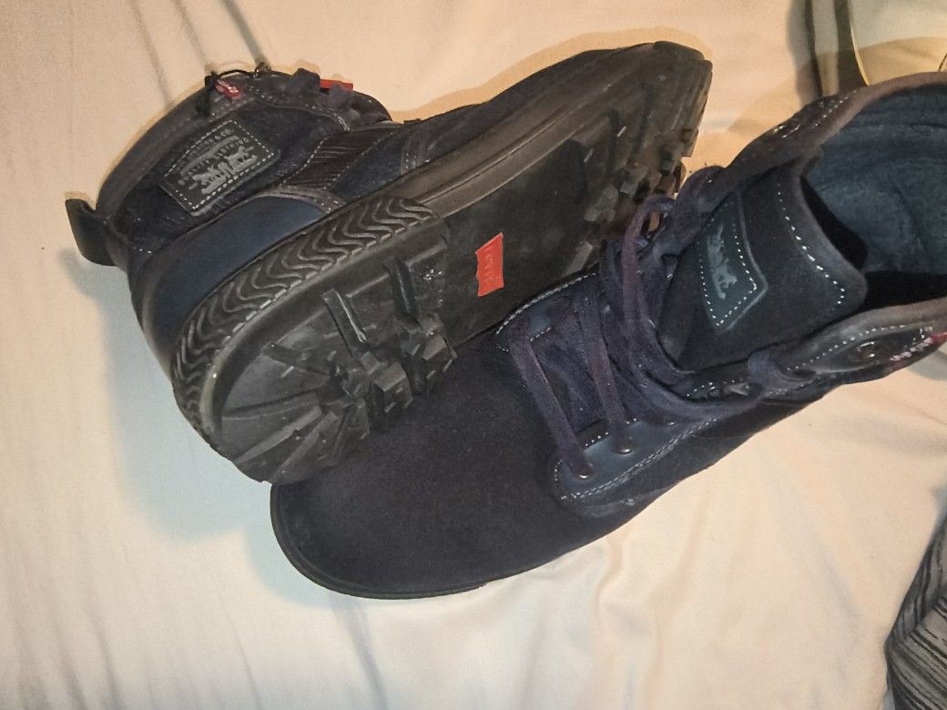 55$ Shoe's All