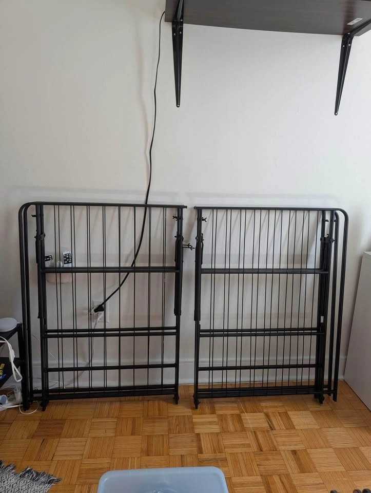 Zinus SmartBase Metal Bed Frame (Queen) - photo 3