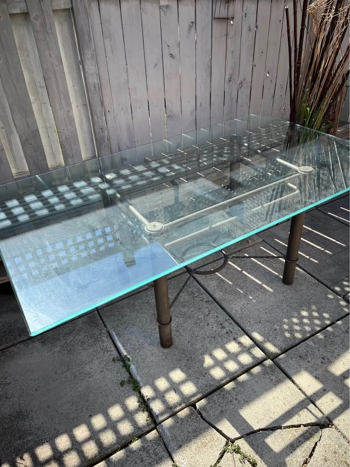 Glass Patio Table | Make me an offer - photo 5