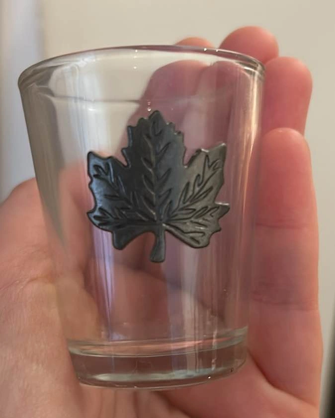 Maple Leaf Shot Glass - photo 3
