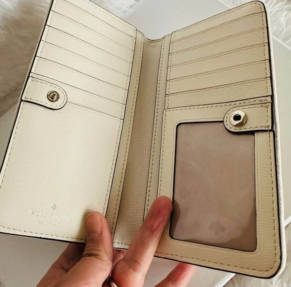 Kate Spade Wallet - photo 4